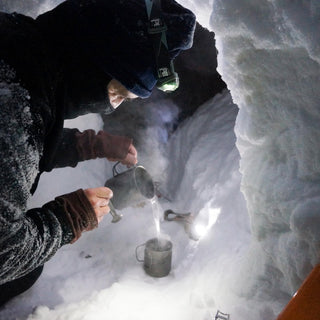 COOK'N'ESCAPE チタンマグカップ 300ml 蓋付き ダブルウォール 二重構造