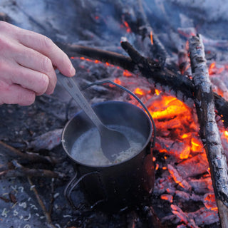 COOK'N'ESCAPE チタンカトラリーセット2点セット 先割れスプーン＋箸